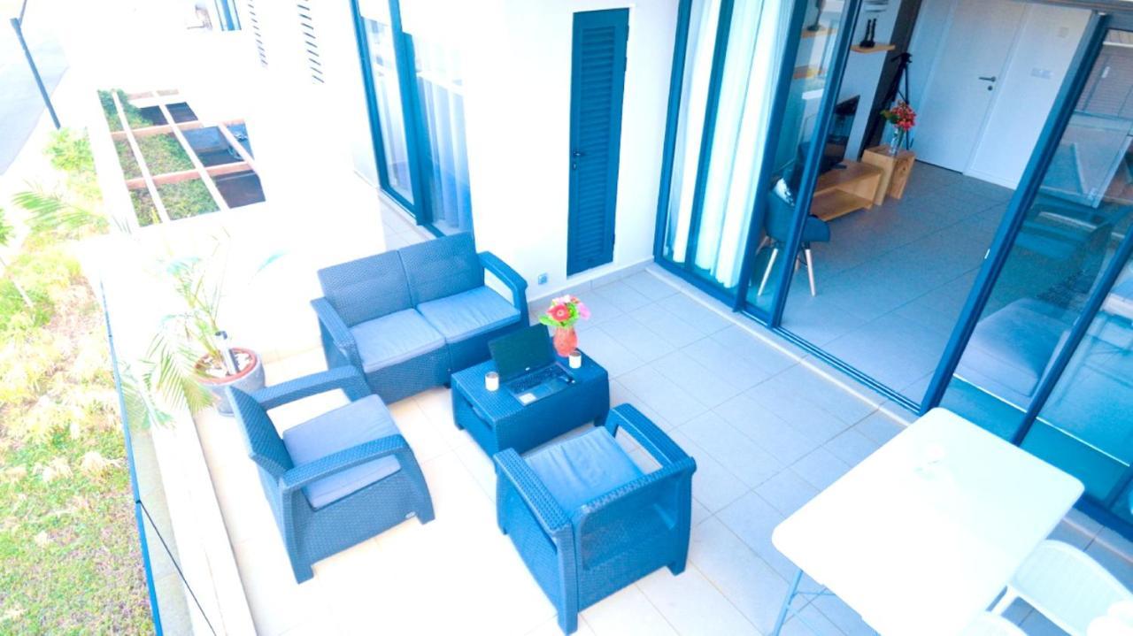 Apartment With 3 Bedrooms In Roches Noires, With Wonderful Sea View, Shared Pool, Terrace Rivière du Rempart 外观 照片